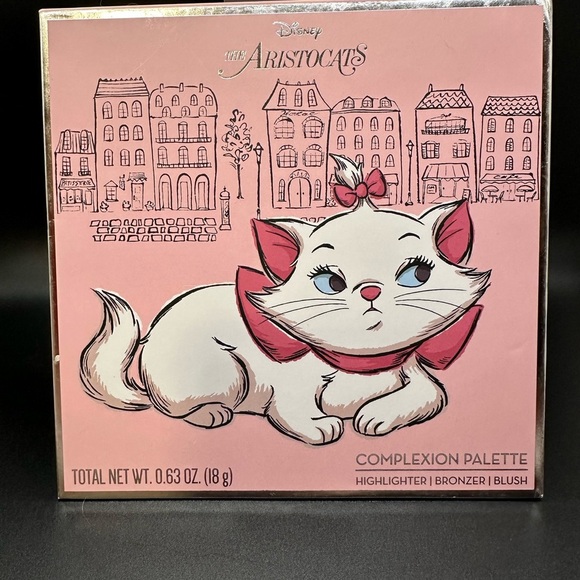 Disney Aristocats Complexion Palette , Eyeshadow palette, Lip balm and Lip Oil. - Picture 2 of 15